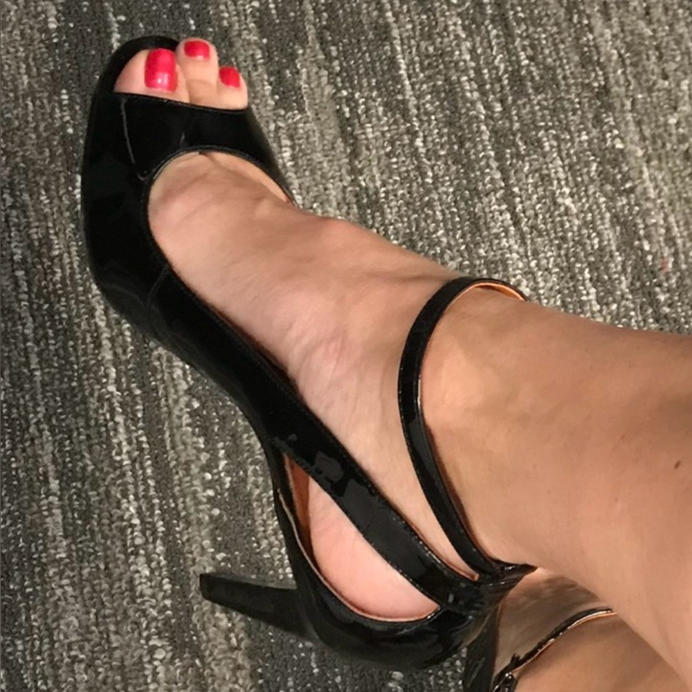 Via Spiga Rochelle Black Patent Open-Toe Ankle Strap Heels